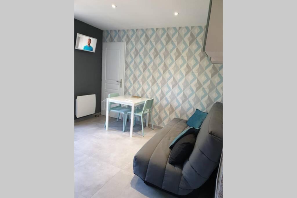Haudainville Agreable Logement Pour 4 Pers A Deux Pas De Verdun 아파트 외부 사진